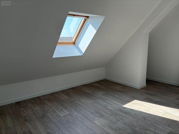 Maison à louer à Châtillon-en-Dunois dans l'Eure-et-Loir (28290), ref : JR/984