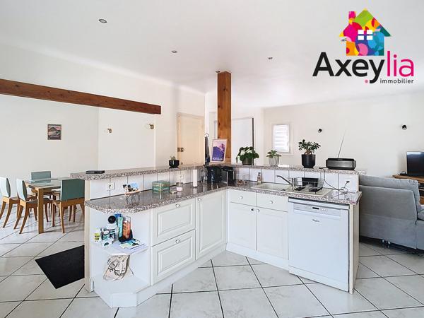 Roanne (42300) A VENDRE- ROANNE PROCHE HÔPITAL- MAISON DE VILLE AVEC TERRAIN