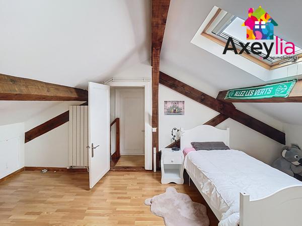 Roanne (42300) A VENDRE- ROANNE PROCHE HÔPITAL- MAISON DE VILLE AVEC TERRAIN