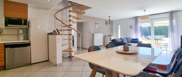 Vente / Appartement T4