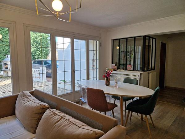 ROANNE - MAISON DE VILLE