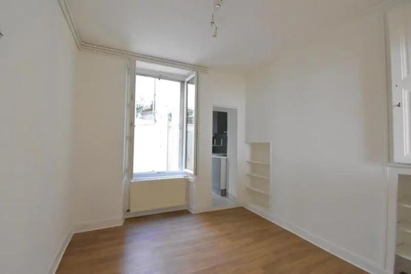 Appartement à louer 2 pièces 29.97m²
