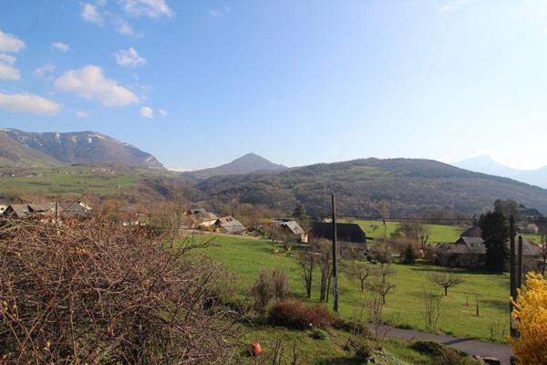 Saint-Jean-d'Arvey 7 pièces 149 m2