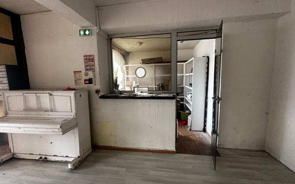 Immeuble à vendre    34 pièces •  Barbazan-Debat