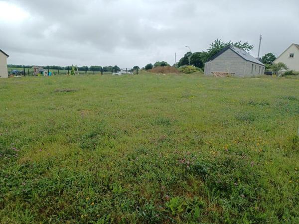 Terrain constructible viabilisé Tourouvre Au Perche 794 m2