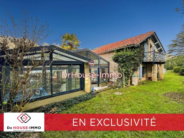 Maison à vendre 8 pièces de 250 m²