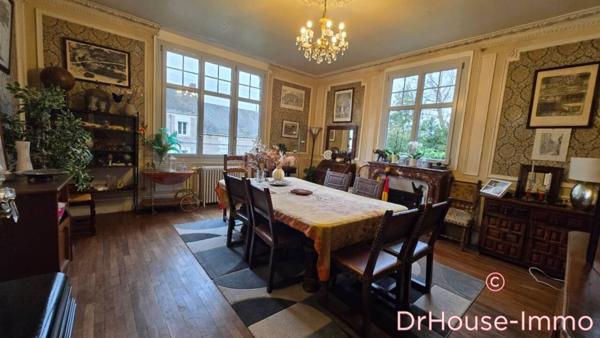 Maison à vendre 13 pièces de 412 m²
