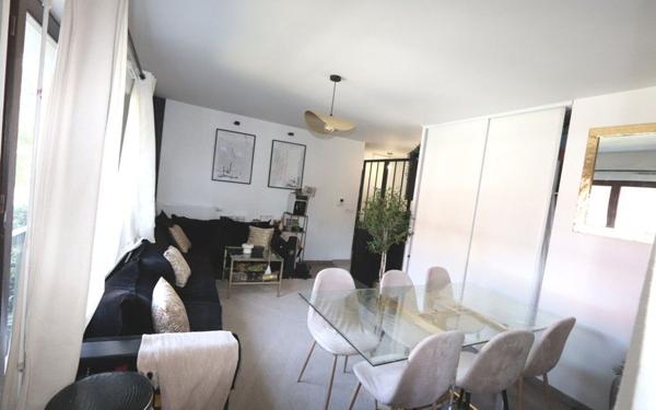 Appartement à vendre    3 pièces • 60 m2 Les Pavillons-sous-Bois