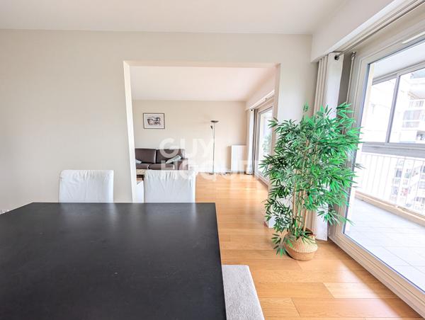 MONTVAL 6 PIECES 4 CHAMBRES 112m2