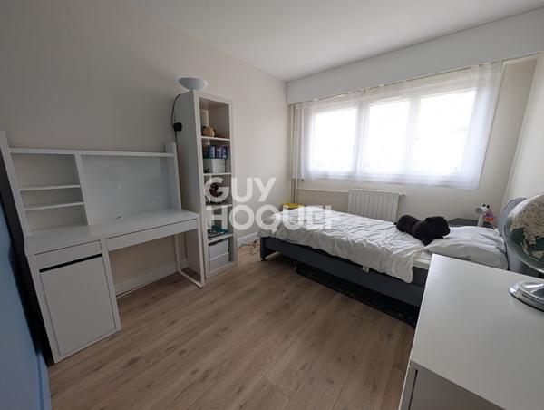 MONTVAL 6 PIECES 4 CHAMBRES 112m2