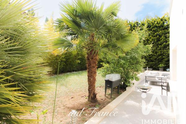 Maison à vendre 9 pièces 231 m² Verneuil-sur-Seine