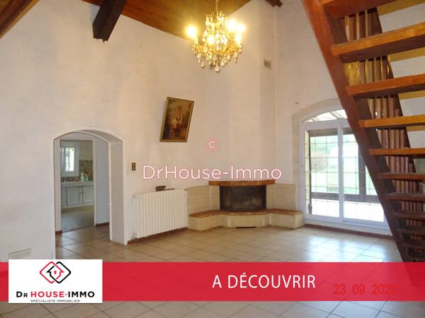 Maison à vendre 10 pièces de 240 m²