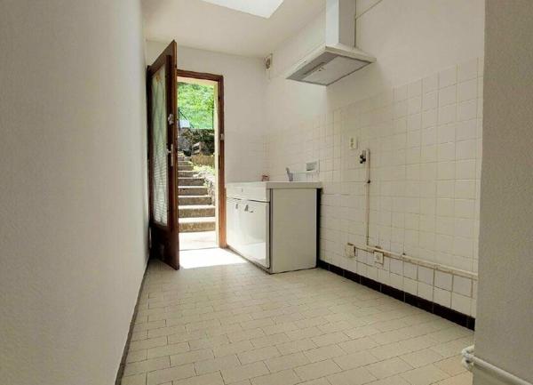 Appartement à vendre    4 pièces •  Saint-Laurent-du-Pont