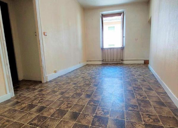 Appartement à vendre    4 pièces •  Saint-Laurent-du-Pont