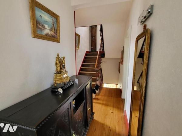 BELLE MAISON DE MAITRE AVEC GARAGES, JARDIN et VERGER