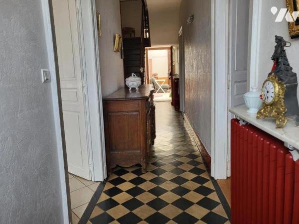 BELLE MAISON DE MAITRE AVEC GARAGES, JARDIN et VERGER