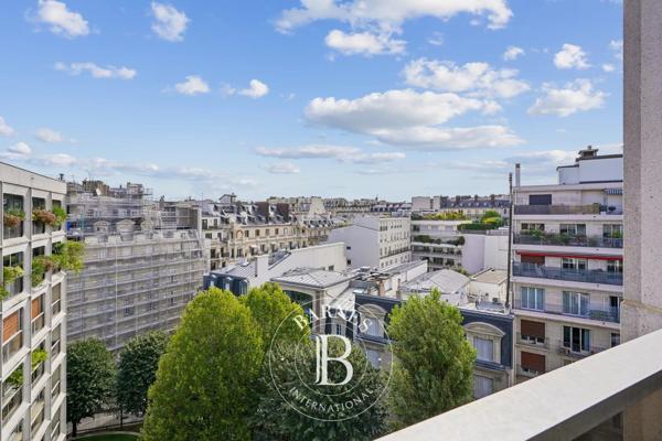 Paris 16ème, Appartement 1 Chambre -  62 m² à vendre