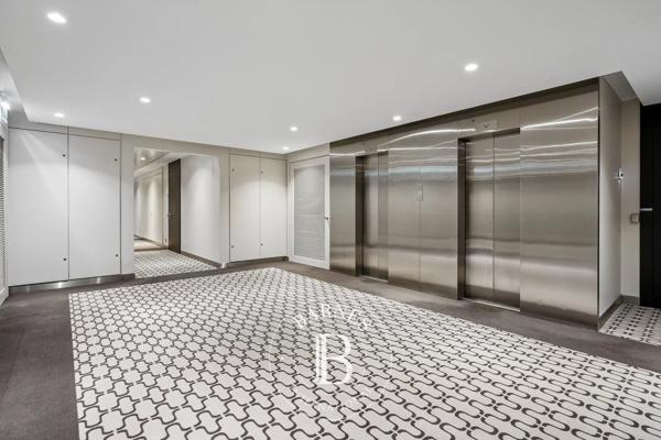 Paris 16ème, Appartement 1 Chambre -  62 m² à vendre