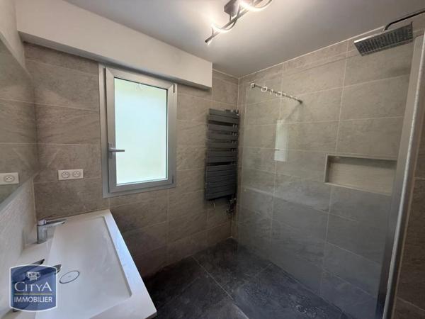 Appartement à louer 3 pièces 59.34m²