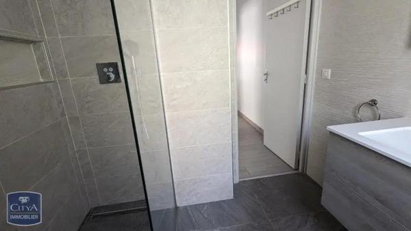 Appartement à louer 3 pièces 59.34m²