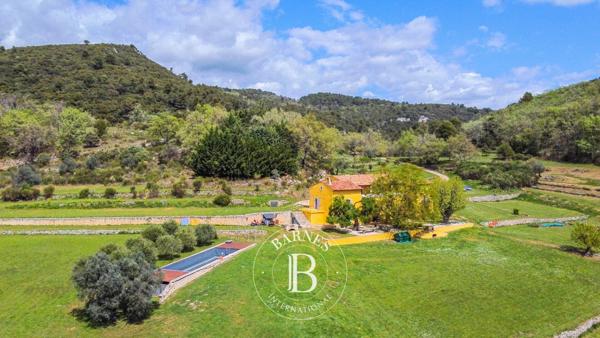 Fayence, Maison 5 Chambres -  550 m² à vendre