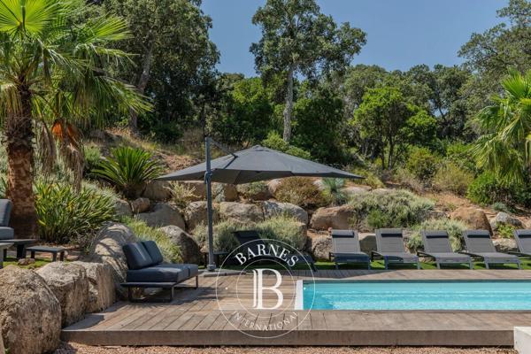 Sainte-Lucie-de-Porto-Vecchio, Villa 5 Chambres -  300 m² à vendre