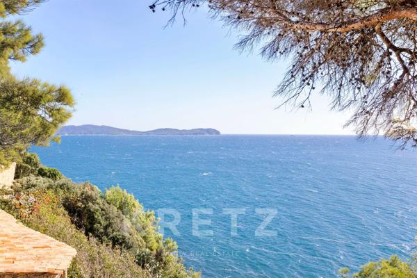 Villa pieds dans l’eau Carqueiranne