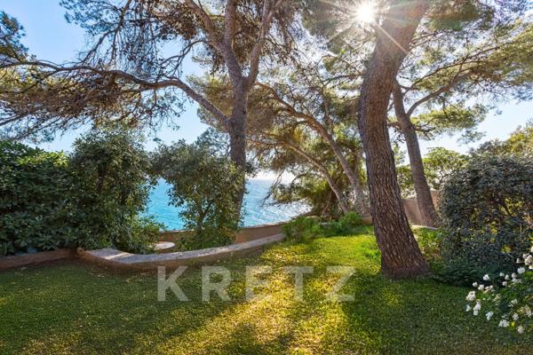 Villa pieds dans l’eau Carqueiranne