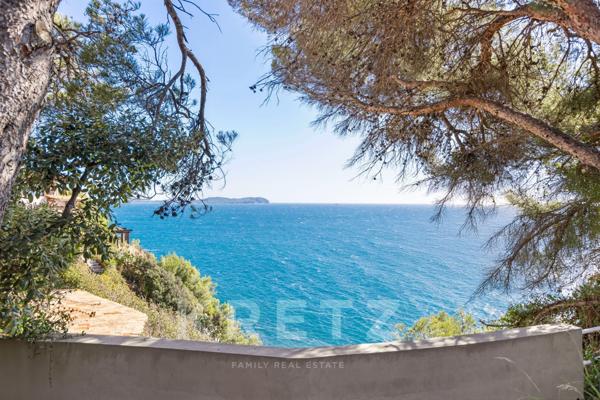 Villa pieds dans l’eau Carqueiranne