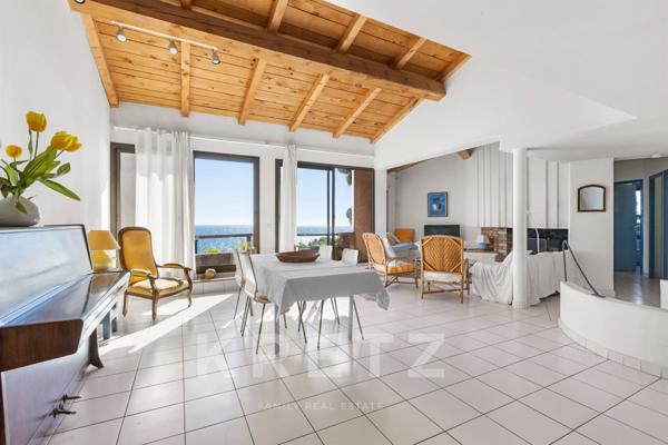 Villa pieds dans l’eau Carqueiranne