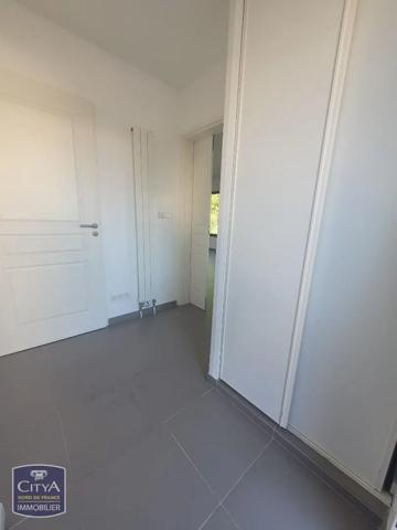Maison à louer 4 pièces 109.6m² Hautmont (59330)