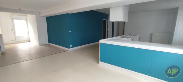 Vente immeuble Pons : 179 500 € - AJP Immobilier Pons