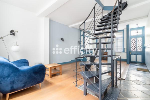Maison
         6 pièces
        - 195 m² Exclusivité 698 000 € *