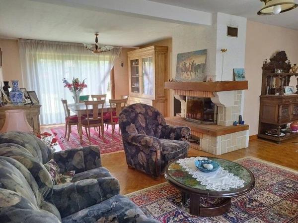 Vente                                                      Maison
                        
                                         172 m2                     à Nouzonville