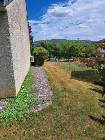Vente                                                      Maison
                        
                                         172 m2                     à Nouzonville