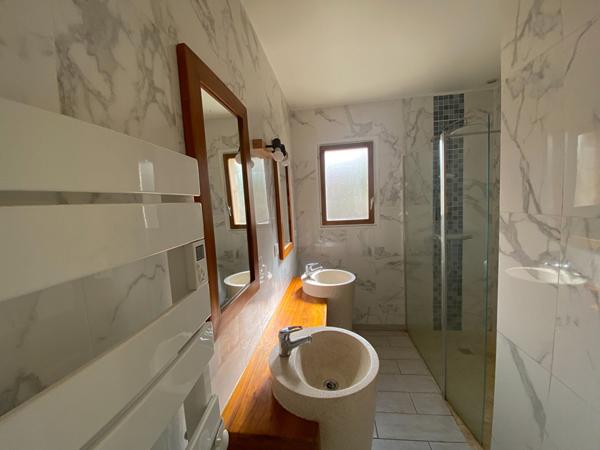 A VENDRE Maison Meaux - 4 CHAMBRES  TERRAIN 470 m² PROCHE GARE & COMMODITÉS