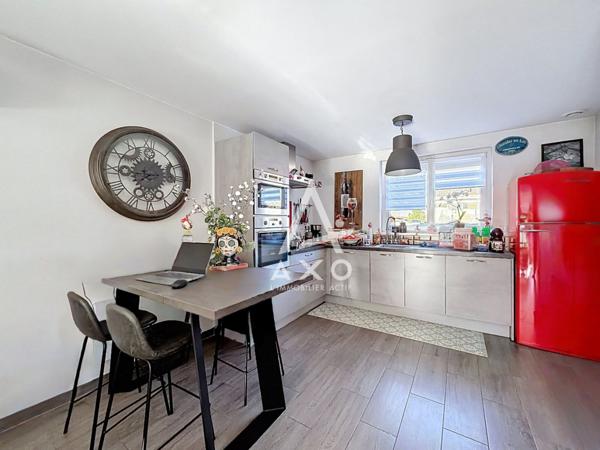 Maison de plain-pied rénovée proche CEPOY