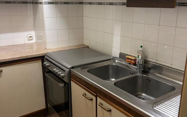 Appartement à louer    3 pièces • 49 m2 Six-Fours-les-Plages