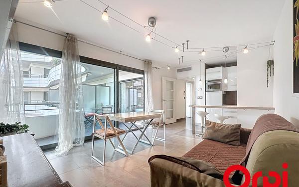 Appartement à louer    2 pièces • 44,41 m2 Menton