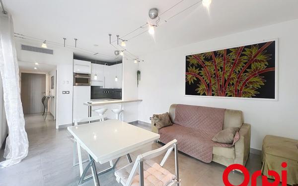 Appartement à louer    2 pièces • 44,41 m2 Menton