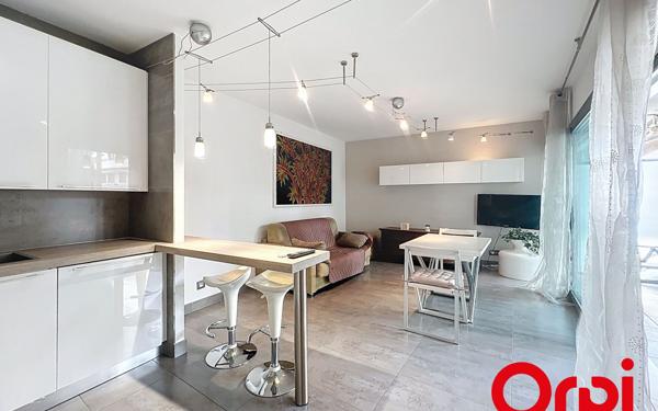 Appartement à louer    2 pièces • 44,41 m2 Menton