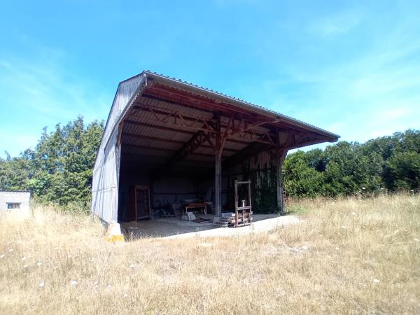 Propriete avec dependances à vendre 5 pièces Proche de THURY HARCOURT (14)