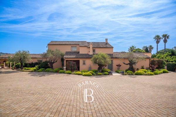 Saint-Tropez, Maison 13 Chambres -  557 m² à vendre