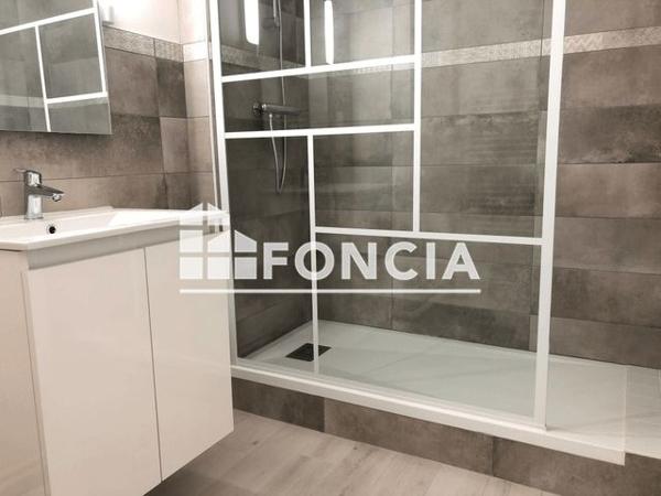 Location Appartement 3 pièces 74.11 m² - 16-18-20 RUE LEDRU ROLLIN Tours 37000