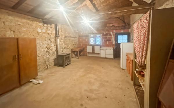 Maison à vendre    5 pièces •  Moncaut