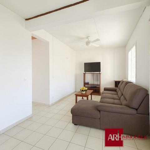 petite maison de ville a renover - T3 70m2 - terrain 209 m2