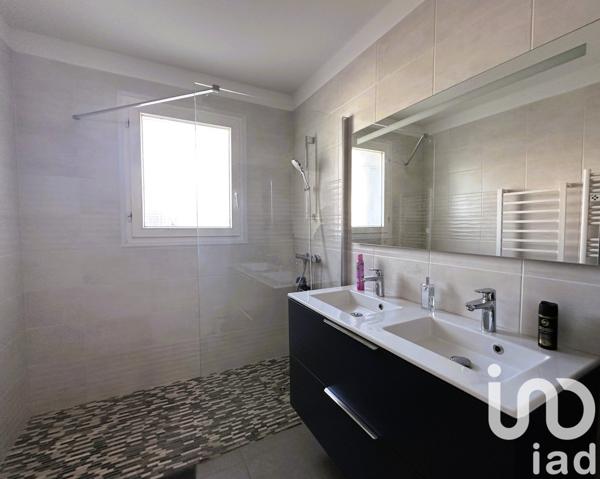 Maison traditionnelle 5 pièces de 145 m² à Port-la-Nouvelle (11210)