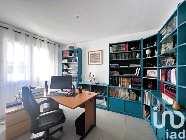 Maison traditionnelle 5 pièces de 145 m² à Port-la-Nouvelle (11210)