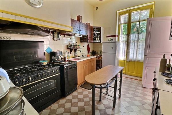 Maison  cossue Chancelade 9 pièce(s) 250 m2/ profession libérale possible