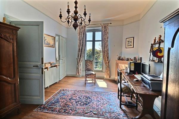 Maison  cossue Chancelade 9 pièce(s) 250 m2/ profession libérale possible